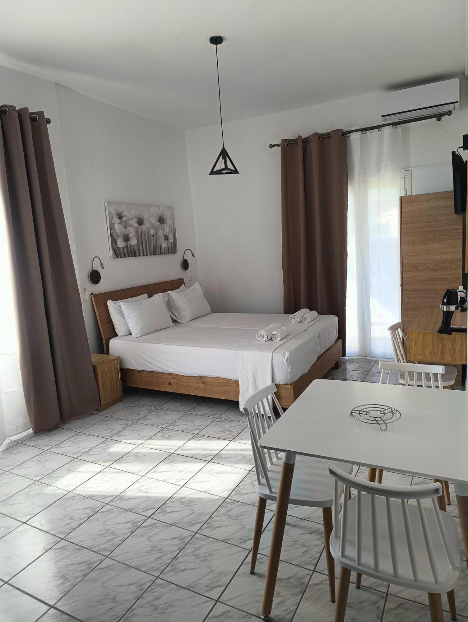 Galini Apartments Bali  Eksteriør bilde